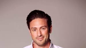 Der Bachelor 2018: Gruppendate im roten Baywatch-Badeanzug