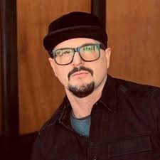 Man seeking marriage this year