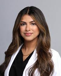 Lisa Casale's Instagram, Twitter & Facebook