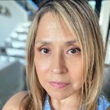 This girl was shaking at my doorstep from the lightning and thunder. Does  anyone recognize her? Found near the intersection of bridgeland creek and  Mason