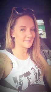 Lori Win or Lose Praying