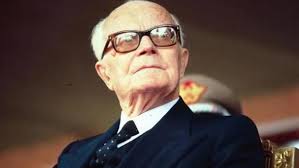 Il 25 aprile del '45 e quell’annuncio di Pertini: il messaggio antifascista lungo una vita