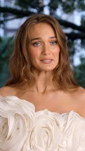 Maria & Bailey win over the table with a standout entrée 🙌... well, for  most diners anyway 👀 Don't miss it