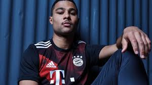Fc bayern münchen, münchen, germany. Bayern Munich S Kit Pays Homage To Herzog De Meuron Stadium
