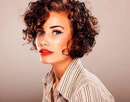 1001 Idees Coupe Courte Cheveux Boucles 49 Ondulations De Style Quelques idees de coiffures pour les sublimer. 1001 idees coupe courte cheveux