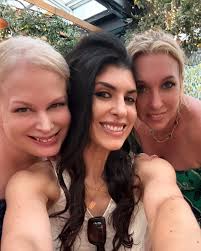 Lara Eurdolian (@prettyconnected) • Threads, Say more