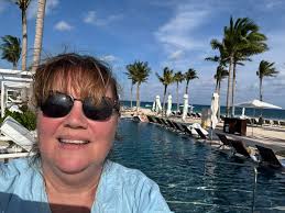 I would LOVE to have this photo of my mom restored.