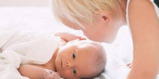 Cómo ayudar cuando nace un nuevo bebé - Mother's Day