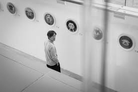 平凡中尋找神奇面貌！攝影藝術家梁大偉擁抱獨特視角捕捉藏於美食 ...