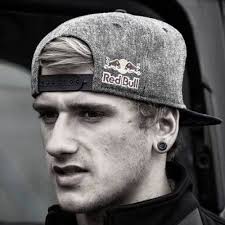 Amanda Spinks (aspinks09)