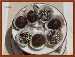Boules Chocolat Et Gavottes Oh La Gourmande Boule Chocolat Chocolat Chocolat Patissier