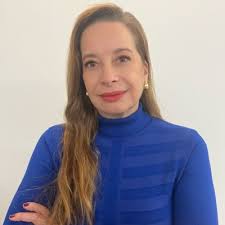 Hoy quiero compartir algo muy personal. Hace 7 meses despedimos con un…