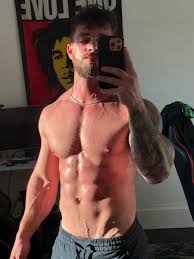 King (@freakyfitking) Twitter Tweets • TwiCopy