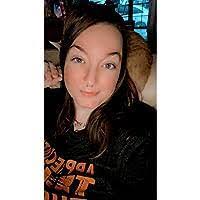 Jodi Mosley's Instagram, Twitter & Facebook