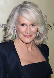 When i arranged an interview with professional hairdresser denise mcadam about medium length hairstyles for women our age i was really excited. 45 Best Hairstyles For Overweight Women Over 50