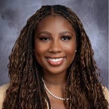 I am so excited to share that I have officially completed the Goldman Sachs  Emerging Leaders Series Program (ELS)