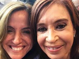En 2002, durante la presidencia de eduardo duhalde, se incorpora al ministerio de desarrollo social de la nación como asesora del área de coordinación de la unidad ministro, convocada por la que era su titular, maría nélida chichi doga. Victoria Tolosa Paz Nos Muestran Como Una Maquina De Generar Planeros Noticias De Mendoza Memo