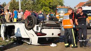 Toutefois, la météo n'est presque jamais l'unique cause d'un. A Tourcoing Quatre Jeunes Grievement Blesses Dans Un Accident De La Route Impressionnant