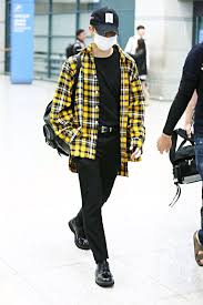 Full Black Insider With A Pop Of Colour Outside Jimin Airport Fashion Bts Inspired Outfits Korean Fashion