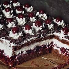 Schwarzwalder Kirschschnitten Die Jungs Kochen Und Backen Der Foodblog Aus Koln Rezept Kuchen Und Torten Rezepte Kuchen Und Torten Schwarzwalder Kirschtorte Rezept