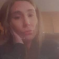 Hi babies, for everyone asking who wants to pre order my book 👇🏻 Thank  y'all for so much love