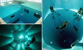 Fancy A Dip The World S Deepest Swimming Pool Which Descends 113 Feet And Contains A Whopping 660 500 Gallons Of Water Deepest Swimming Pool Swimming Pools Diving Pool