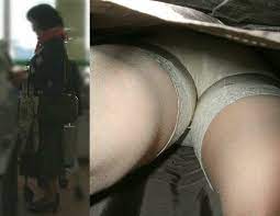 熟女逆さ撮り盗撮パンチラ動画像40枚！エロく熟した女性のパンツに太もも お尻が抜ける!! | パンチラ☆ぱんちら