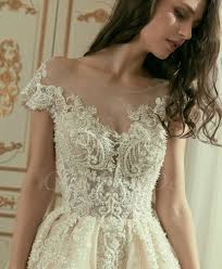 Dann musst du dein hochzeitskleid selbst zahlen, hat er gesagt. Duchesse Prinzessin Brautkleid Illusion Ausschnitt Farbig Beige Tull Spitze Perlen Mit Schleppe