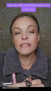 How Can MAC Cosmetics Eyeshadow Enhance Your Eye Makeup?