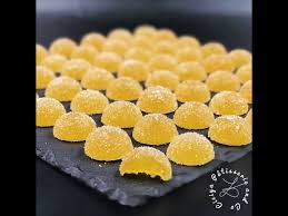 Fruitpasta Snoep Met Citroen Lekker Lekker P Ciciya Patisserieandco Pates De Fruits Pate De Fruit Recette Gateaux Et Desserts