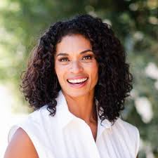 givemeayear #booktour #authorlife #leadership #personalgrowth #12newthings  #baytola #gratitude