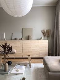 Be inspired by the new nordic interior trend, the scandinavian style which is the top style on trend now for interiors and design. Maawinge Design Nordique Nordic Lifestyle Scandinavian Design Nordic Products Scandinavian Travel Scandinavian Interior Living Room Living Room Scandinavian Home Design Living Room