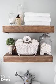 Bathroom Style Boven Toilet Rollen Wc Schoonmaak Tabletten Plantje Modern Farmhouse Bathroom Bathroom Decor Farmhouse Bathroom