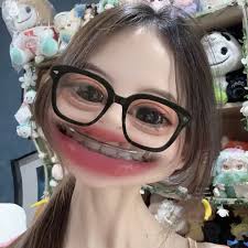 Watch George Summer Live Stream