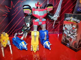 My sentai suggestions of 2020 5. New York Toy Fair Hasbro Buildable Mighty Morphin Dino Megazord On Display Tokunation