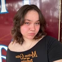 100+ perfiles de «Carboni»