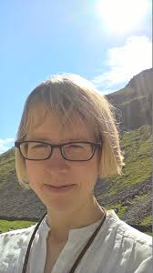 Julia Key's Instagram, Twitter & Facebook