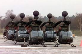 Oh 58 Kiowa Oh 58 Kiowa Helicopter Oh 58d Helicopters Line Up On The Flightline Helicopter Kiowa Military Helicopter