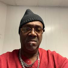 From The Page of The National R&B Music Society. Our website  www.RnBmusicsociety.com Remembering Glenn Lamont Goins, also known as Glen  Goins,