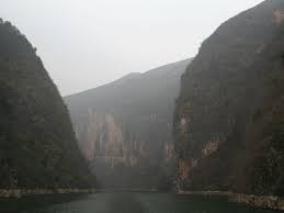 Do not hasten to bid me adieu. Gorge National Geographic Society