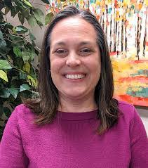 Sara Neumann's Instagram, Twitter & Facebook