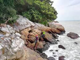 Port dickson ostrich farm, telok kemang square, and admiral cove marina are a few additional nearby sights. Cape Rachado Shoreline Circumnavigation