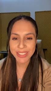 El Mejor de los dìas para ustedes!!! en estos momento estàn repitiendo el  especial de Navidad de Radio Yosi Sideral, ahì podràn escuchar el tema "El  a tu lado Estarà"...besitos, xoxo....