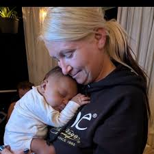 How to grow tomatoes in a container?