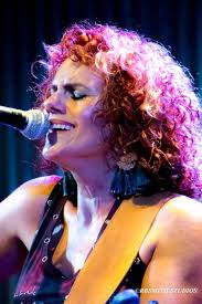 Elizabeth Eck has been teaching voice for over ❤️30 years and has seen many  of her students become successful as professional singers! She has a  passion and zeal for what she does