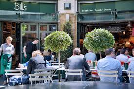 London Covent Garden St Martin S Courtyard Bill S Breakfast To Bedtime Covent Garden London Covent Garden Breakfast Lunch Dinner