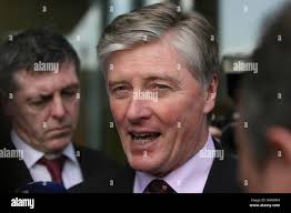 Pat kenny hi-res stock photography and images