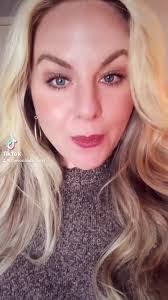 Claire Wightman's Instagram, Twitter & Facebook