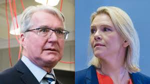 Men i møre og romsdal verkar det som om sylvi listhaug og frank sve kling godt i øyrene til veljarane. F2xw5n7l5xetem
