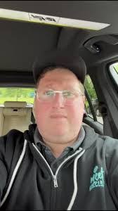 Debra Litton's Instagram, Twitter & Facebook